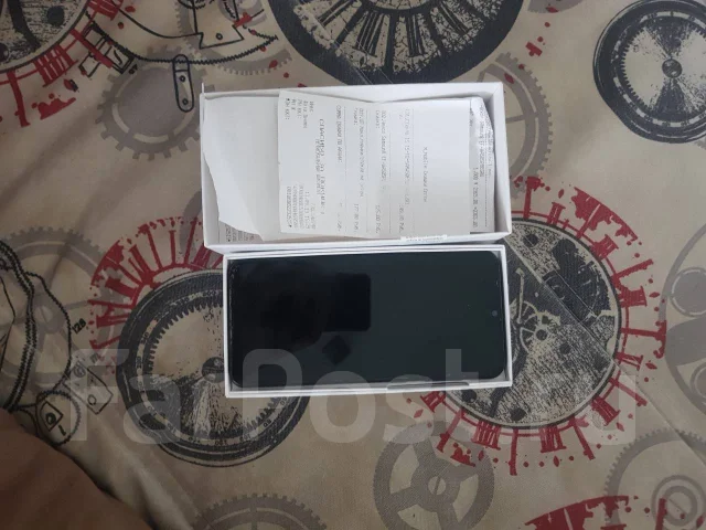 Samsung Galaxy A50. �/�, ������, 3G, 4G LTE, Dual-SIM, NFC ����