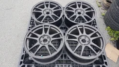 Kosei Direzza RSC. 7.0x17", 5x100, ET48 ����