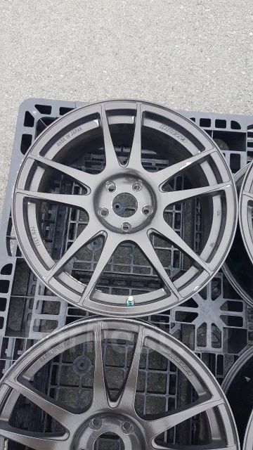 Kosei Direzza RSC. 7.0x17", 5x100, ET48 ����