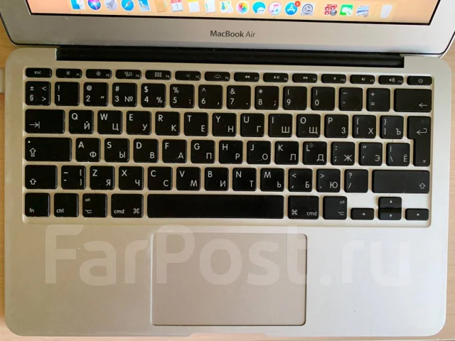 Apple MacBook Air 11. 11", 1,7����, ��� 4 ��, ���� 128���, WiFi: 1, Bluetooth: 1, ����������� �� 10��. ����