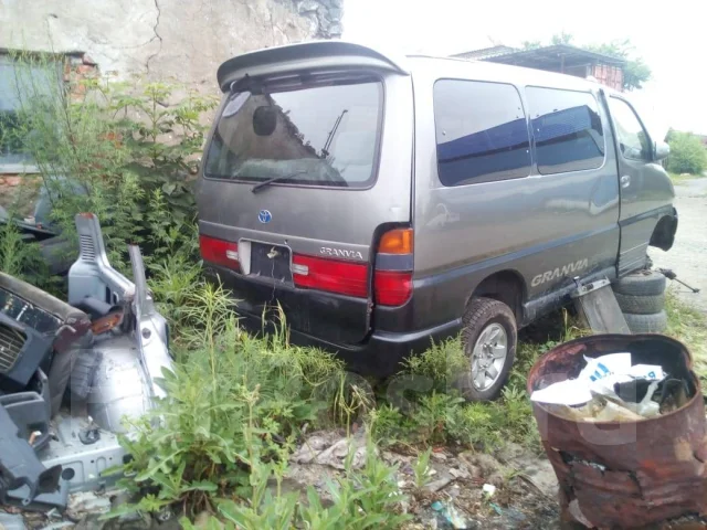 Toyota Granvia. 46, 1KZ ����