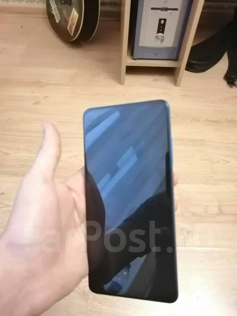 Xiaomi Mi 9T. �/�, �����, 4G LTE, Dual-SIM, NFC ����