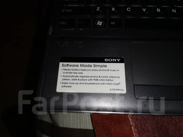 Sony VAIO VPC-F11S1R. 16.4", ��� 6 ��, WiFi: 1, Bluetooth: 1, ����������� �� 24��. ����