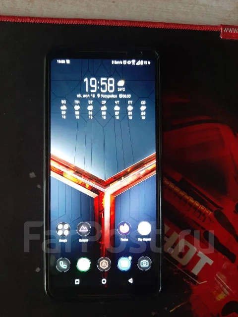Asus ROG Phone II. �/�, ������, 3G, 4G LTE, Dual-SIM, NFC ����