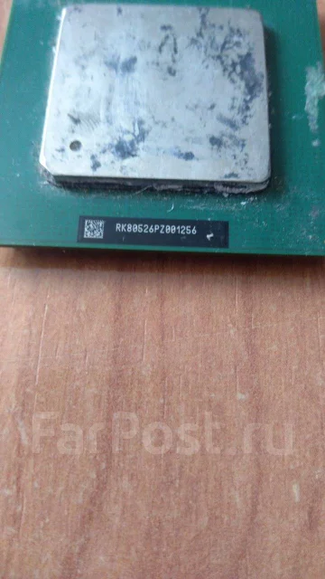 Intel Pentium III ����