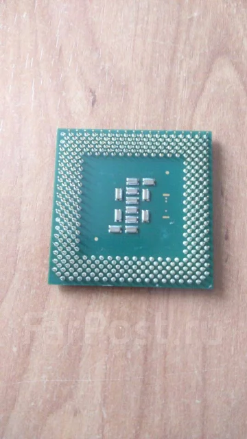 Intel Pentium III ����