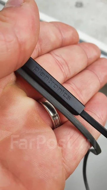 Plantronics ����
