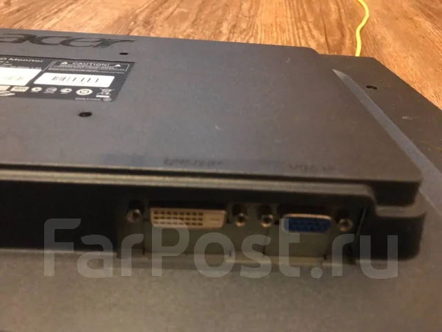 Acer. 19" ����