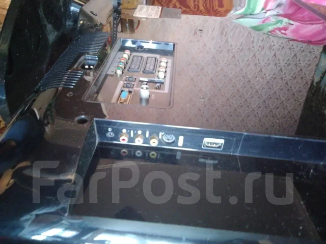 Samsung LE40R81B. LCD (��) ����