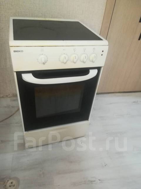 Плита электрическая Стеклокерамика, б/у, в наличии. Цена: 2 000₽ во ...