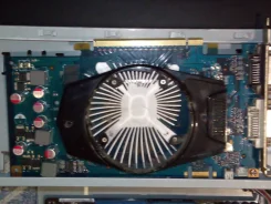 GeForce 9600 GT ����