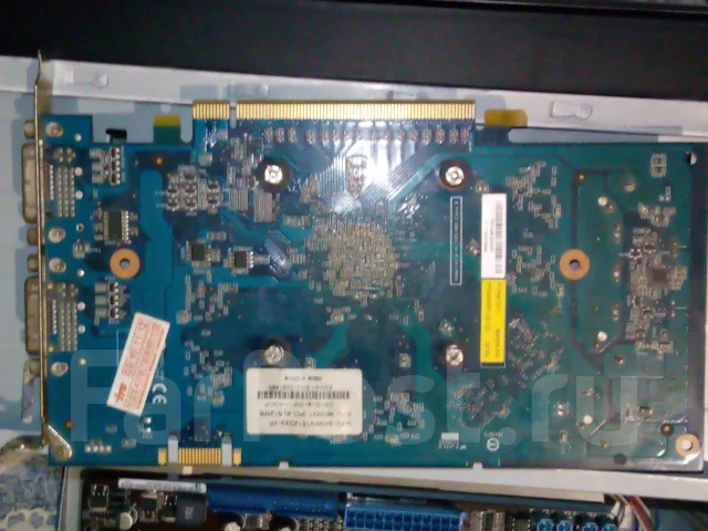 GeForce 9600 GT ����