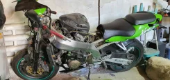Kawasaki Ninja ZX-9R ����