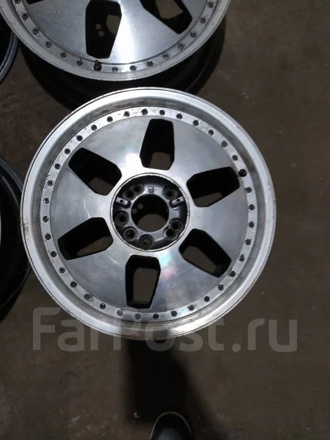 Bolzanos. 7.0x17", 4x114.3, 5x114.3, ET25 ����