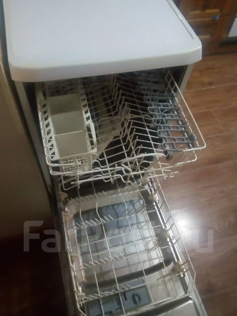 Hotpoint-Ariston ����