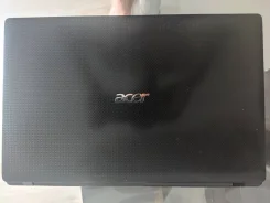 Acer Aspire 5742. 15.6", 2,4����, ��� 6 ��, ���� 320���, WiFi: 1, Bluetooth: 1, ����������� �� 1��. ����