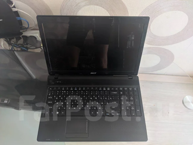 Acer Aspire 5742. 15.6", 2,4����, ��� 6 ��, ���� 320���, WiFi: 1, Bluetooth: 1, ����������� �� 1��. ����