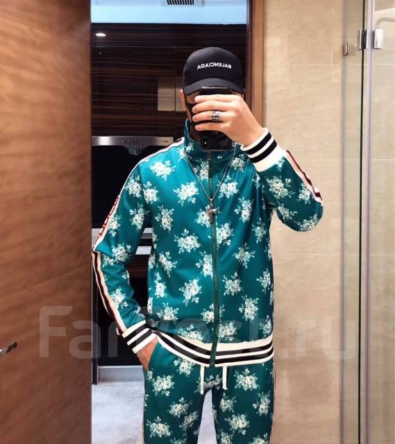 Мужской спортивный костюм Gucci! Luxe качество, 46, 48, 50, 52, 54, 56, новый, под заказ. Цена: 8 500₽ во Владивостоке