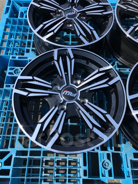 Roner. 5.5x14", 4x114.3, ET35, �� 73,1���. ����