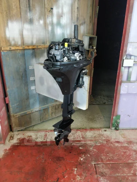 Suzuki. 20��.�., 4-�������, ����������, ���� L (508 ��), 2014 ��� ����
