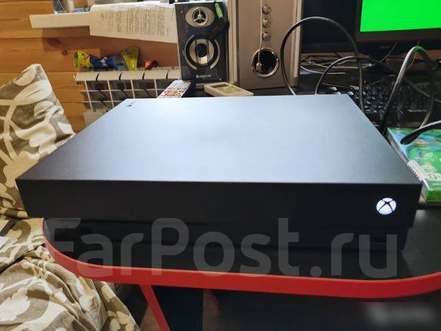Microsoft Xbox One X ����