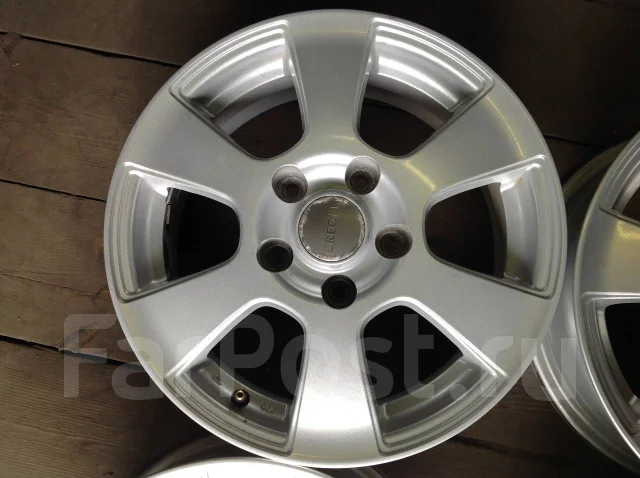 Creole. 6.0x15", 5x114.3, ET45 ����