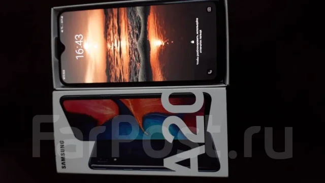 Samsung Galaxy A20. �/�, �����, 4G LTE ����