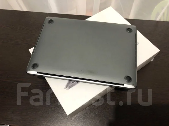 Apple MacBook Pro 13 2018 MR9U2. 13.3", 3,8����, ��� 8 ��, ���� 256���, WiFi: 1, Bluetooth: 1, ����������� �� 10��. ����