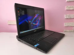 Asus ROG. 17.3". ��� ����� �� ������� ����