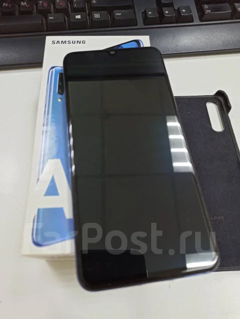 Samsung Galaxy A70. �/�, �����, 4G LTE, NFC ����