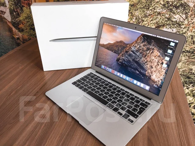 Apple MacBook Air 13 2013 Mid. WiFi: 1, Bluetooth: 1 ����
