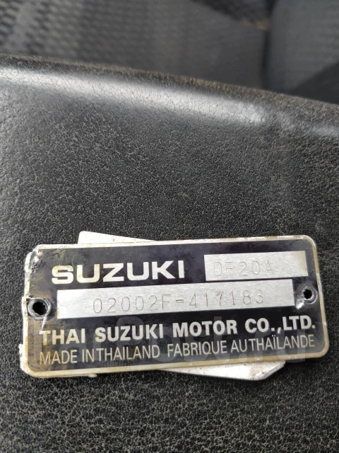 Suzuki. 20��.�., 4-�������, ����������, ���� L (508 ��), 2014 ��� ����