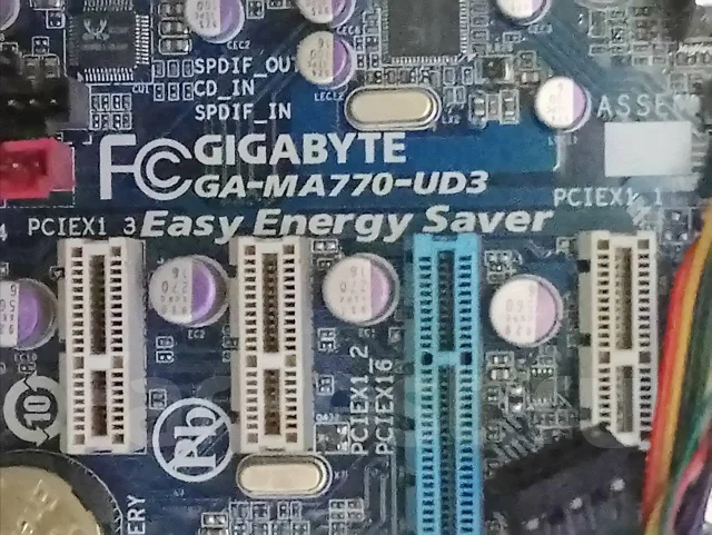 Socket AM2+ ����