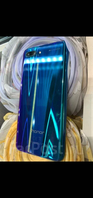 Honor 10. �/�, �������, 4G LTE, ����������, NFC ����