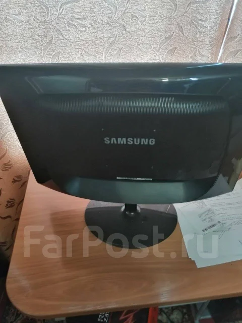 Samsung. 22" ����