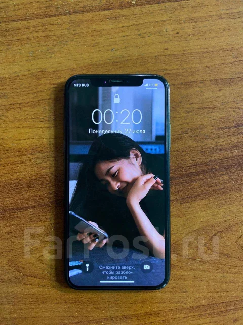 Apple iPhone X. �����, 3G, 4G LTE, ����������, NFC ����