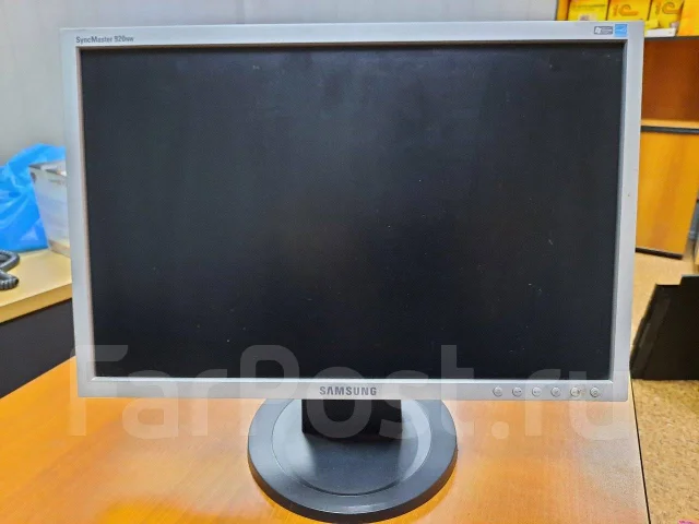 Samsung. 19" ����