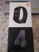 Xiaomi Mi Band 4 ����