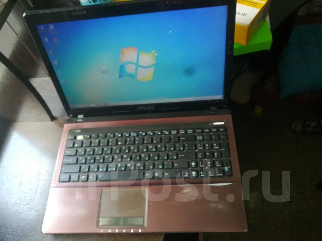Asus K53E. 15.6", 2,2����, ��� 2048 ��, ���� 250���, WiFi: 1 ����
