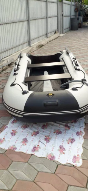 Riviera. ����� 2,9��. ����