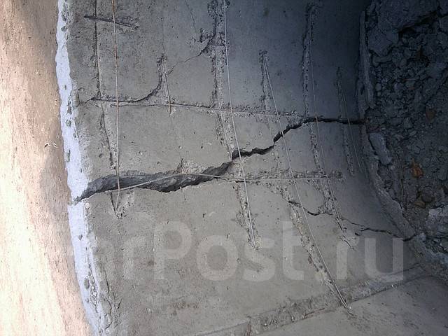 Ремонт бетонных перекрытий. Бетон в30 на мелком заполнителе. Шагреневая кожа дефект бетона. Фрезеровка бетона. Дефекты железобетонных плит перекрытия.