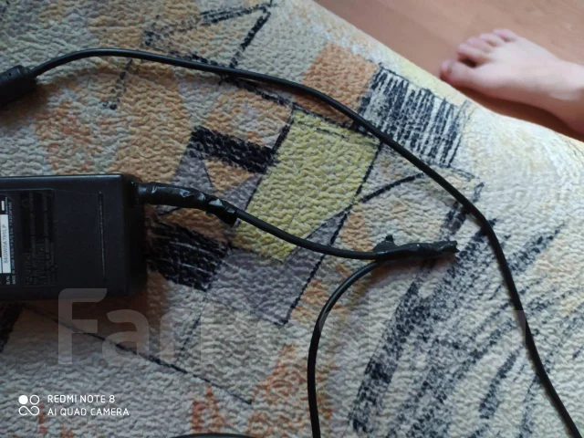 Sony VAIO. 2,5����, ��� 6 ��, ���� 500���, WiFi: 1, Bluetooth: 1 ����