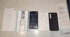 Xiaomi Mi9 SE. �/�, �����, 4G LTE, Dual-SIM, NFC ����