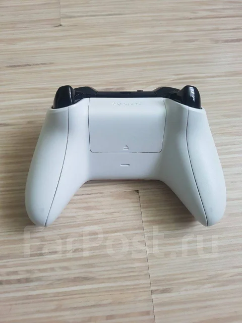 Microsoft Xbox One S ����