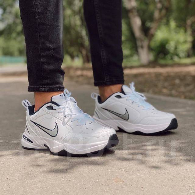 Nike air monarch iv 42 sale