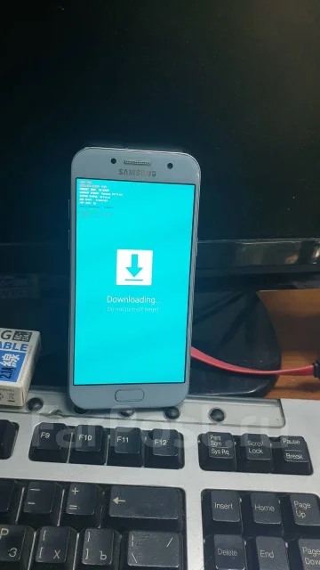 Samsung Galaxy A3 2017. �/�, ����� ����