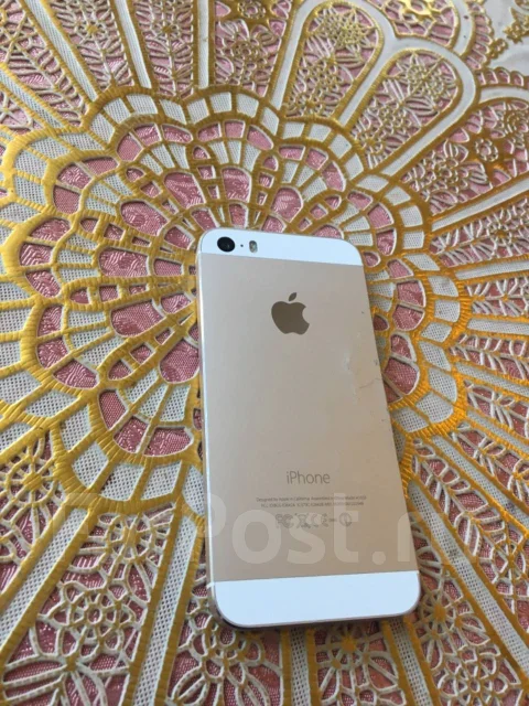 Apple iPhone 5s. �/�, ������, 3G, 4G LTE, NFC ����