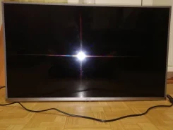 DEXP F32D7100C. LED ����