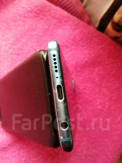 Honor 10. �/�, �������, 3G, 4G LTE, NFC ����