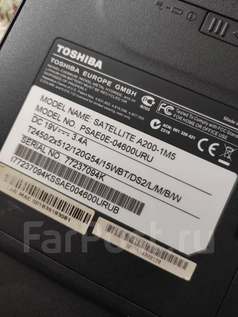 Toshiba Satellite A200. 15", WiFi: 1, Bluetooth: 1 ����
